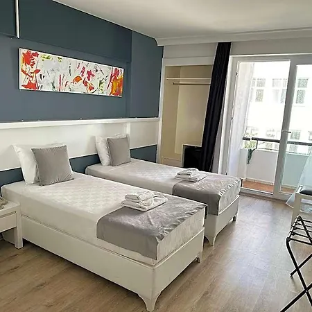 Z Cesme Hotel