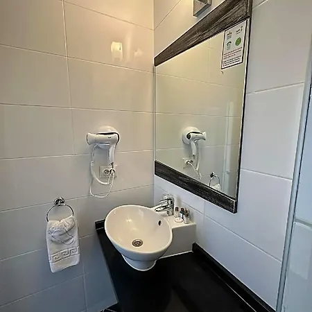 Z Cesme Hotel Ciftlikkoyu